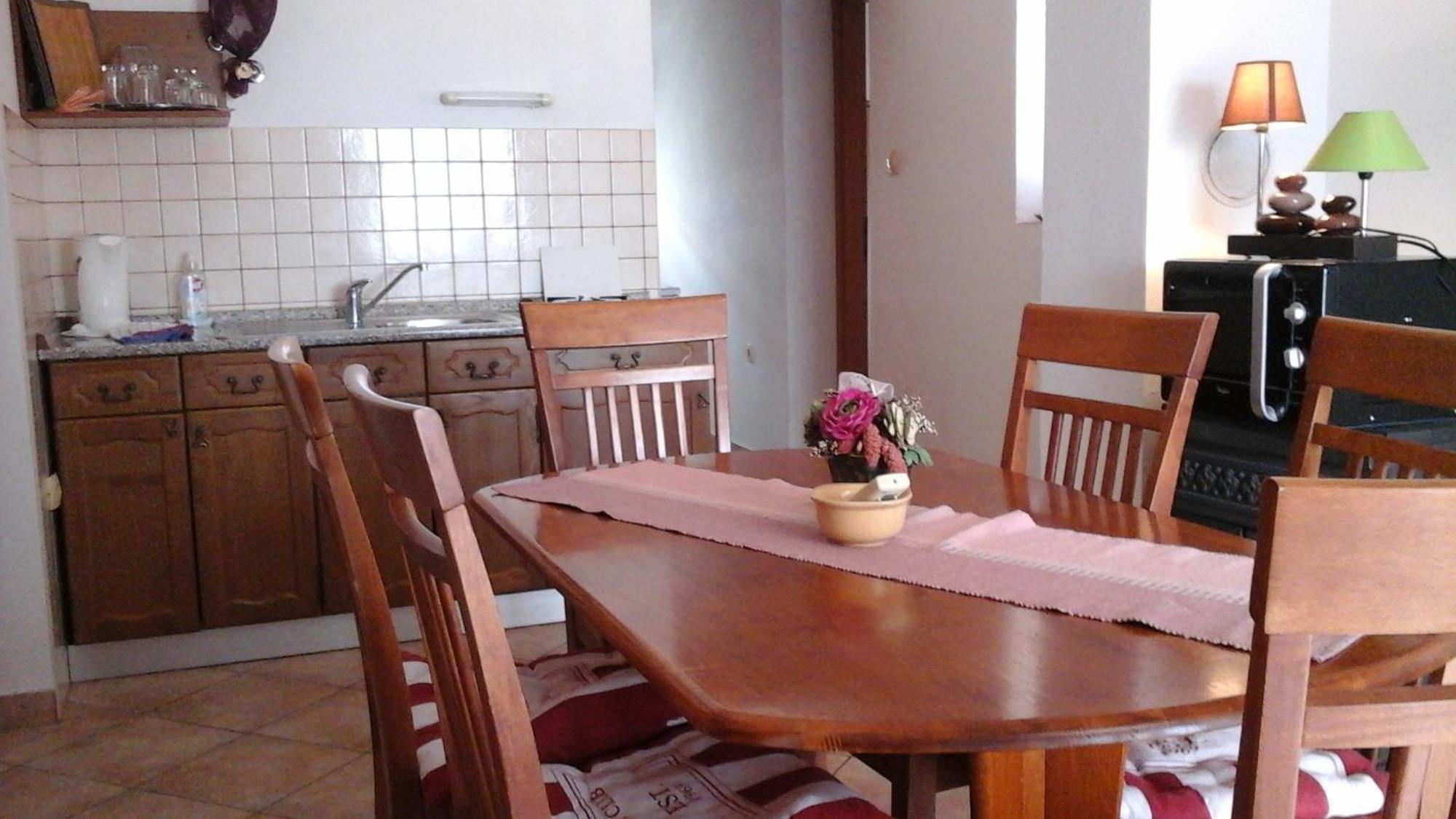 Apartments Jadranka Povile Нови Винодолски Екстериор снимка