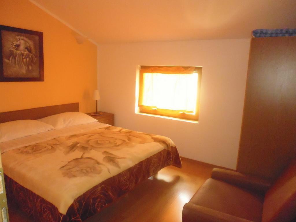 Apartments Jadranka Povile Нови Винодолски Стая снимка