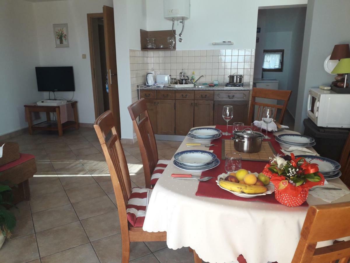 Apartments Jadranka Povile Нови Винодолски Екстериор снимка